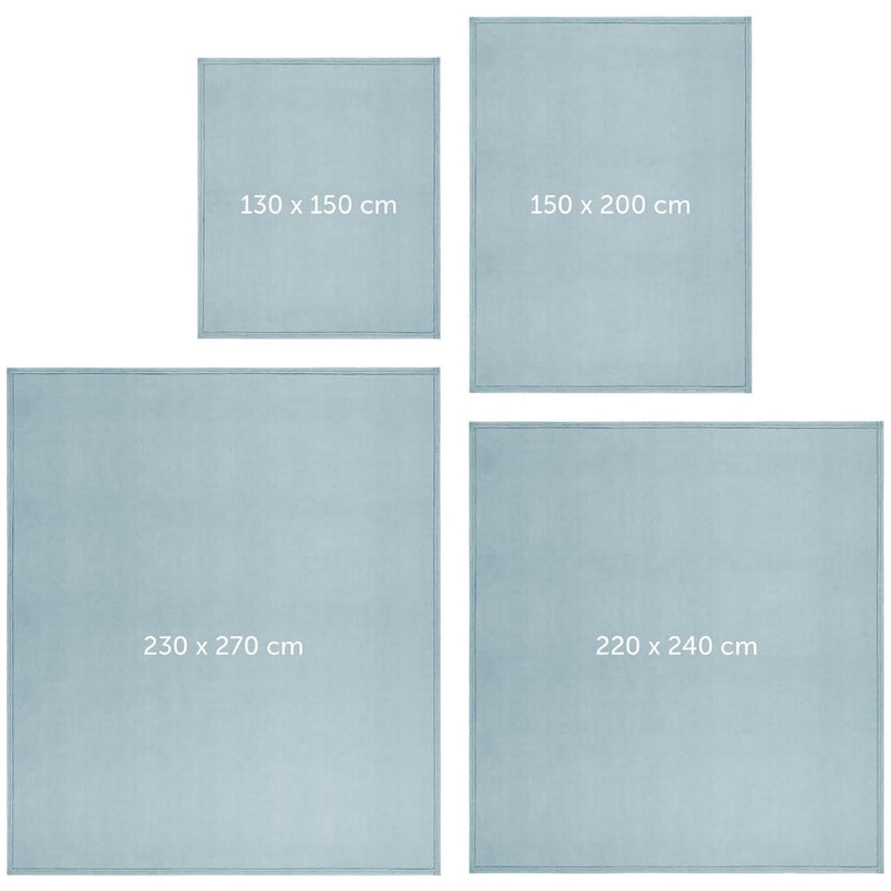 Blumtal Kuscheldecke aus Fleece - hochwertige Decke, Oeko-TEX® Zertifiziert in 130 x 150 cm, Kuscheldecke flauschig als Sofadecke, Tagesdecke oder Winterdecke, Hellblau
